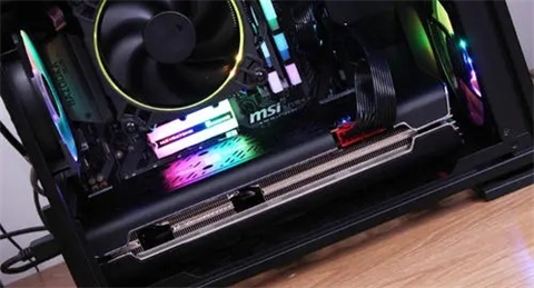 显卡风扇开机转一下就不转了怎么回事 开机显卡风扇转五秒就不转了的解决方法