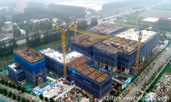 5000机架 投资10.8亿的光环新网天津数据中心封顶